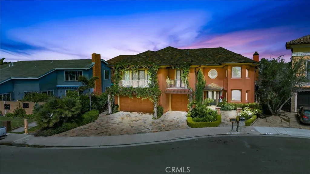 3781 Ragtime Circle, Huntington Beach, California 92649 home-pic-3