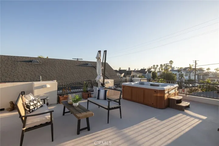 162 Rivo Alto Canal, Long Beach, California 90803