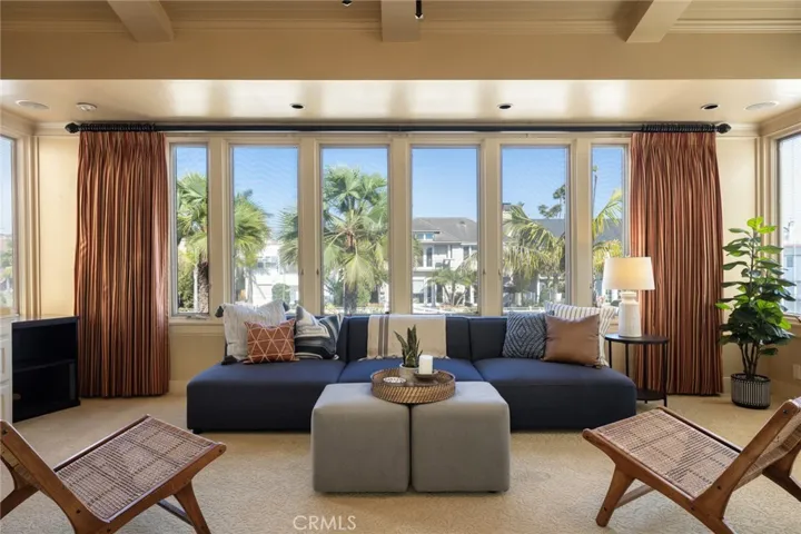 162 Rivo Alto Canal, Long Beach, California 90803