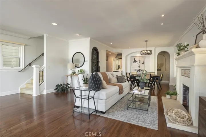 162 Rivo Alto Canal, Long Beach, California 90803