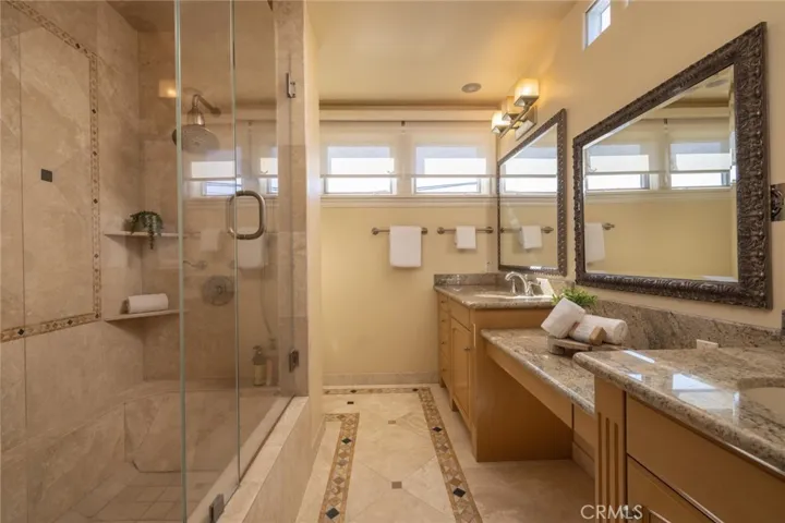 162 Rivo Alto Canal, Long Beach, California 90803