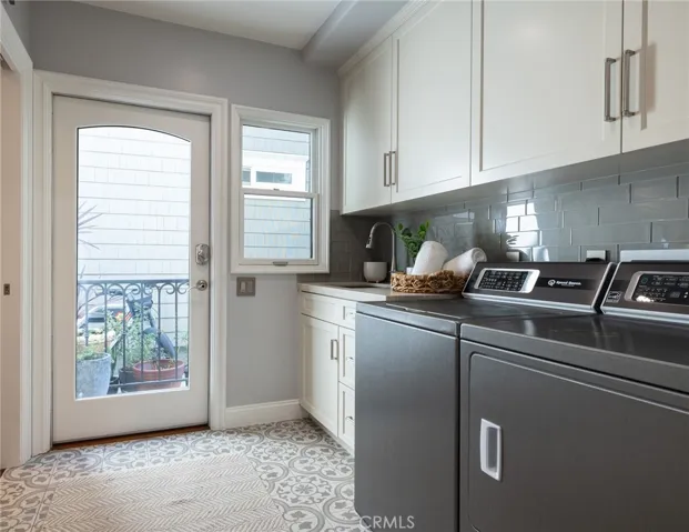 162 Rivo Alto Canal, Long Beach, California 90803