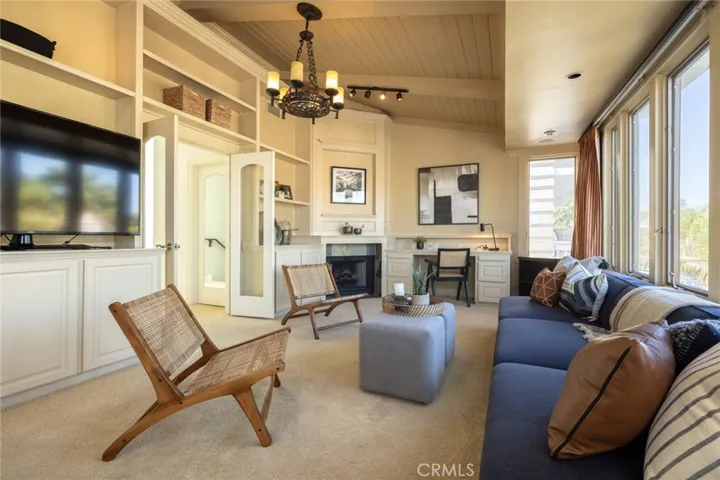 162 Rivo Alto Canal, Long Beach, California 90803