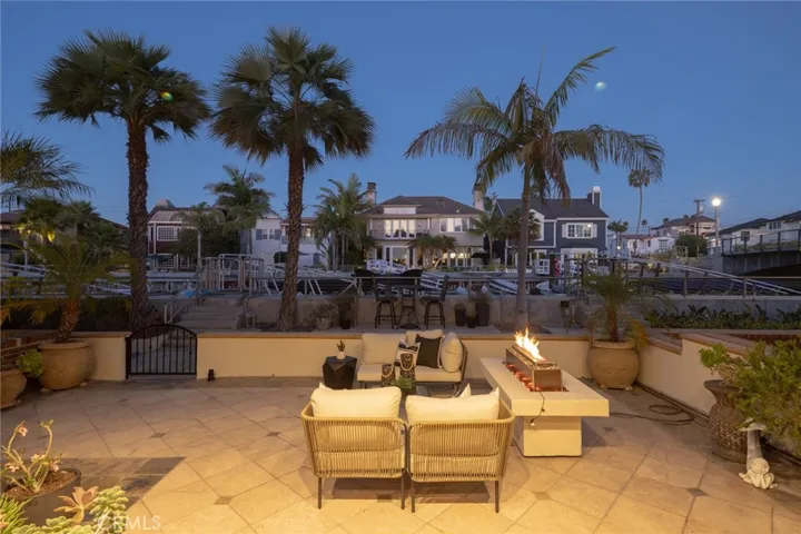 162 Rivo Alto Canal, Long Beach, California 90803