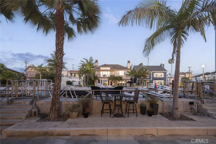 162 Rivo Alto Canal, Long Beach, California 90803