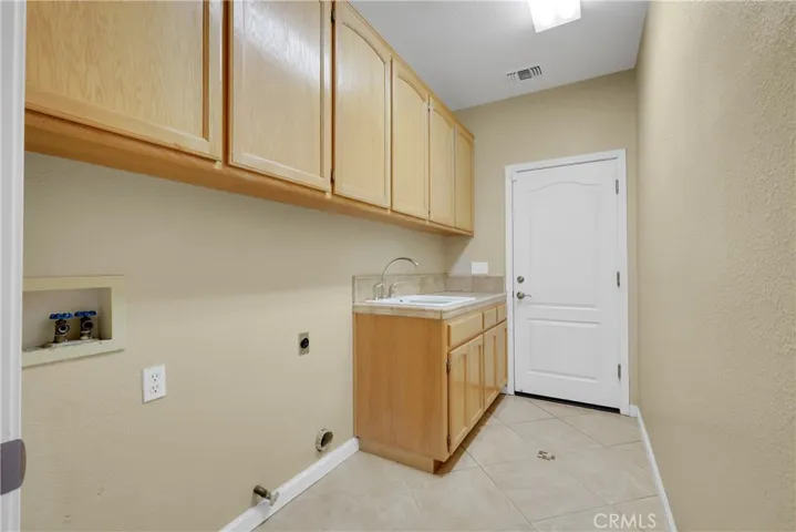 1463 La Grande Avenue, Yuba City, California 95991