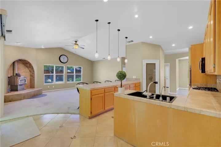 1463 La Grande Avenue, Yuba City, California 95991