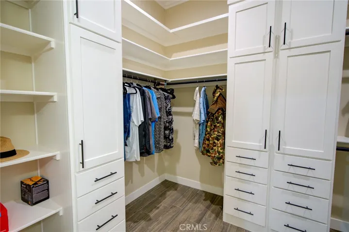 6060 Split Oak Drive, Atwater, California 95301