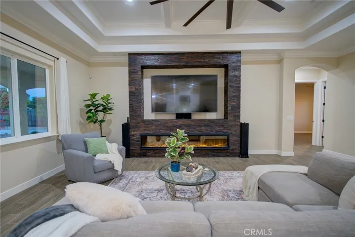 6060 Split Oak Drive, Atwater, California 95301