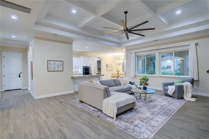 6060 Split Oak Drive, Atwater, California 95301