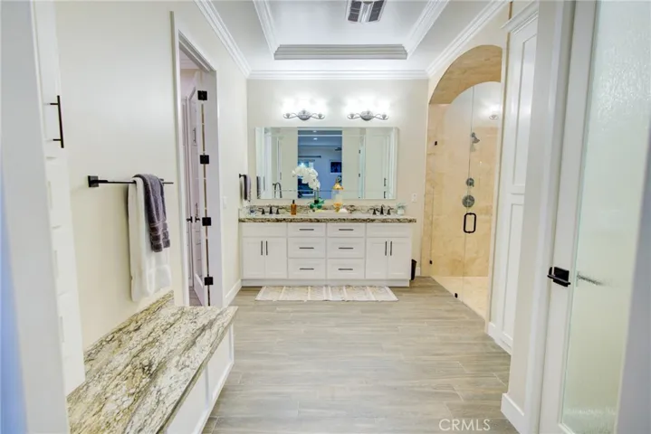 6060 Split Oak Drive, Atwater, California 95301