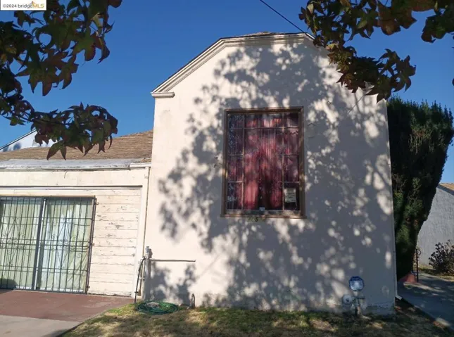 10524 Voltaire St, Oakland, California 94603
