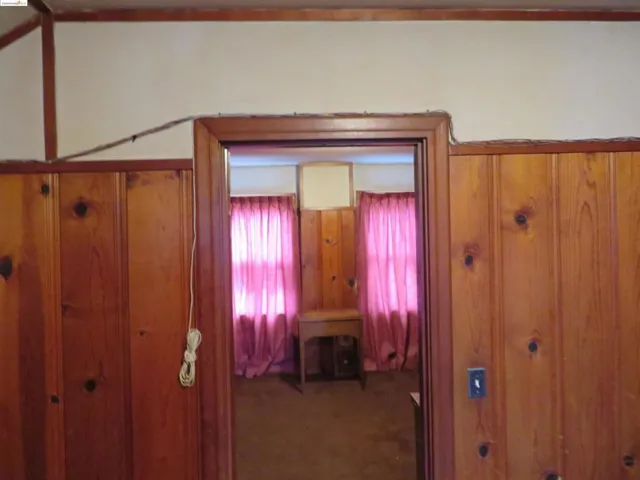 10524 Voltaire St, Oakland, California 94603