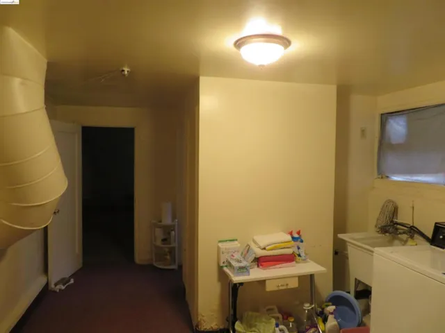10524 Voltaire St, Oakland, California 94603