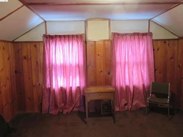 10524 Voltaire St, Oakland, California 94603