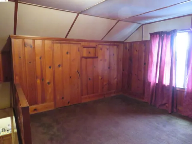 10524 Voltaire St, Oakland, California 94603