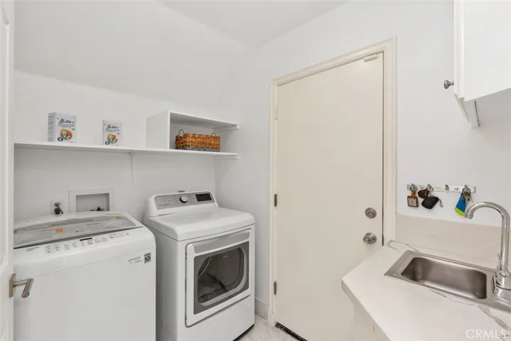 5532 Spinnaker Bay Drive, Long Beach, California 90803