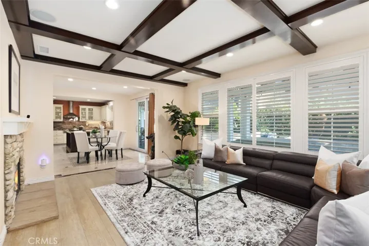 1822 W Meadowbrook Drive, Santa Ana, California 92704