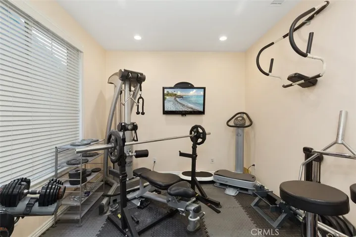 1822 W Meadowbrook Drive, Santa Ana, California 92704