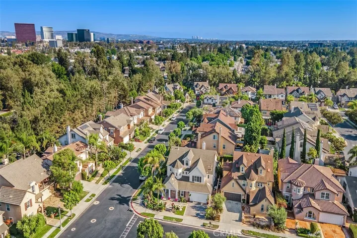 1822 W Meadowbrook Drive, Santa Ana, California 92704