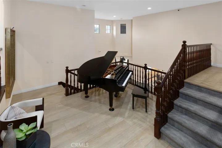 1822 W Meadowbrook Drive, Santa Ana, California 92704