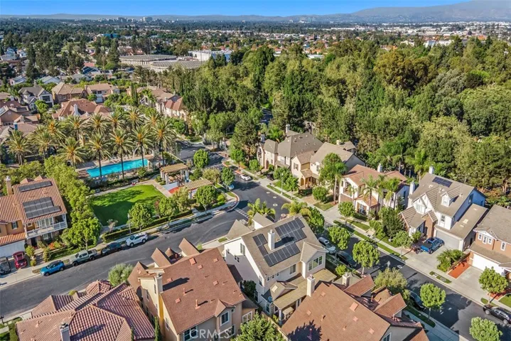 1822 W Meadowbrook Drive, Santa Ana, California 92704