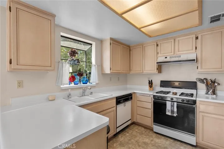 18108 Erik Court, Canyon Country, California 91387