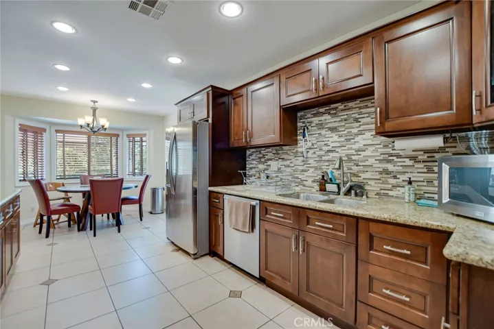 17729 Bullock Street, Encino, California 91316