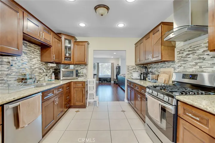 17729 Bullock Street, Encino, California 91316