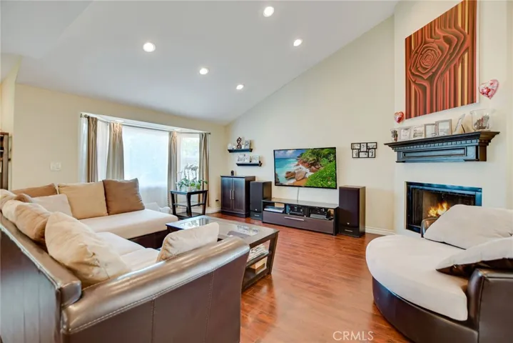 17729 Bullock Street, Encino, California 91316
