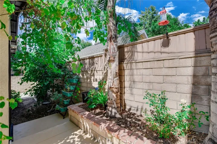 17729 Bullock Street, Encino, California 91316