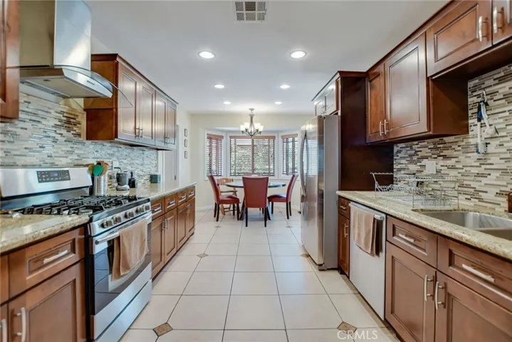 17729 Bullock Street, Encino, California 91316