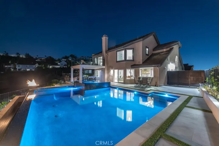 660 S Londerry Lane, Anaheim Hills, California 92807