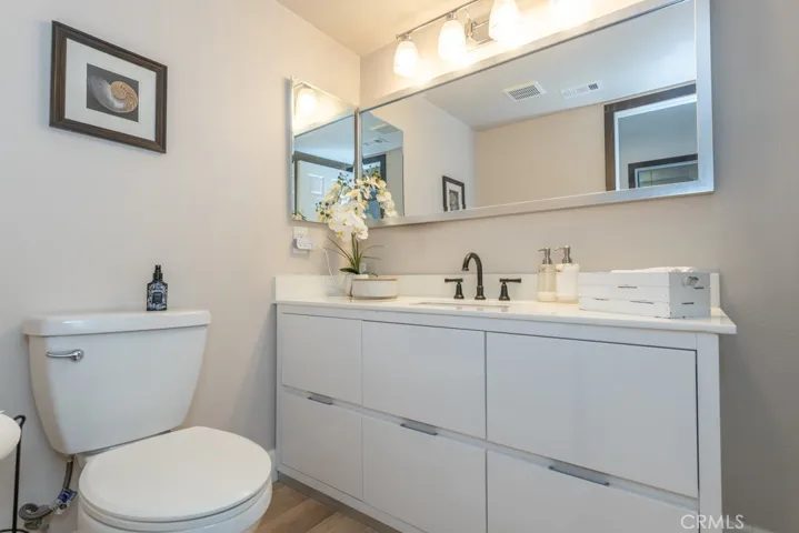 660 S Londerry Lane, Anaheim Hills, California 92807