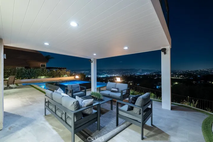 660 S Londerry Lane, Anaheim Hills, California 92807