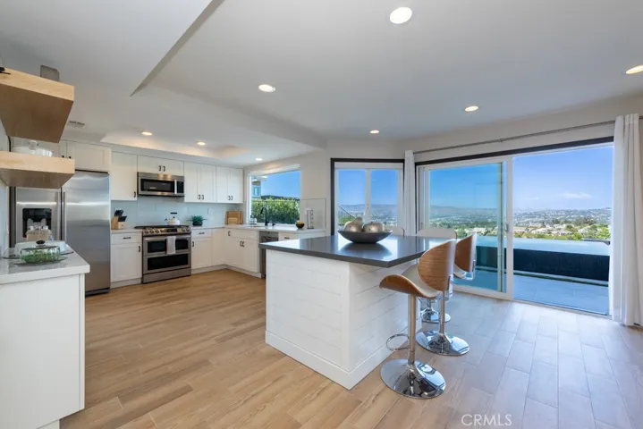660 S Londerry Lane, Anaheim Hills, California 92807