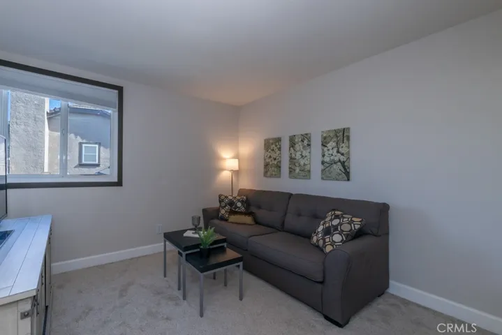 660 S Londerry Lane, Anaheim Hills, California 92807