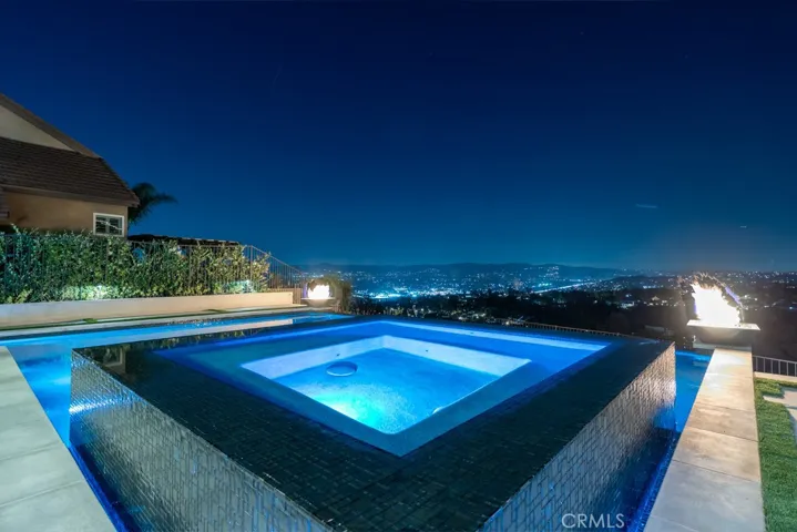 660 S Londerry Lane, Anaheim Hills, California 92807
