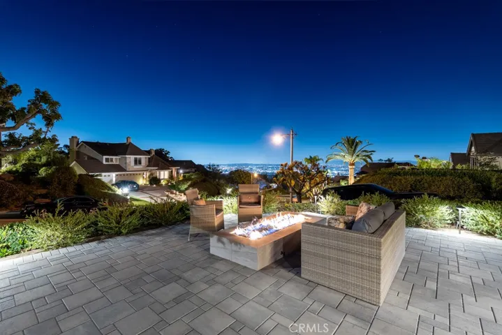 660 S Londerry Lane, Anaheim Hills, California 92807