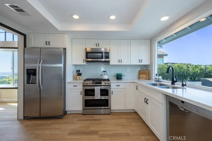 660 S Londerry Lane, Anaheim Hills, California 92807