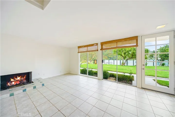 6216 Tapia Drive B, Malibu, California 90265