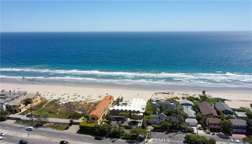 6216 Tapia Drive B, Malibu, California 90265