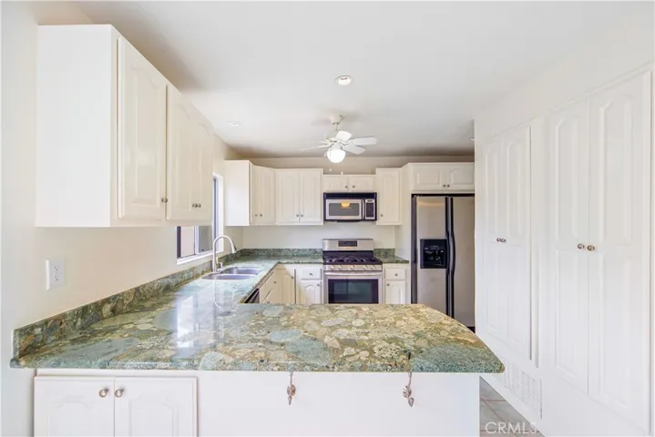 6216 Tapia Drive B, Malibu, California 90265