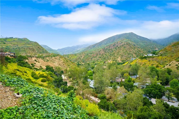 6216 Tapia Drive B, Malibu, California 90265