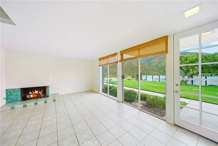 6216 Tapia Drive B, Malibu, California 90265