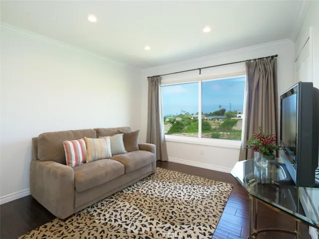 Bedroom2