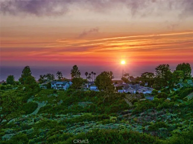 6909 Kings Harbor, Rancho Palos Verdes, California 90275