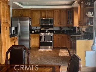 Eating/Serving Area