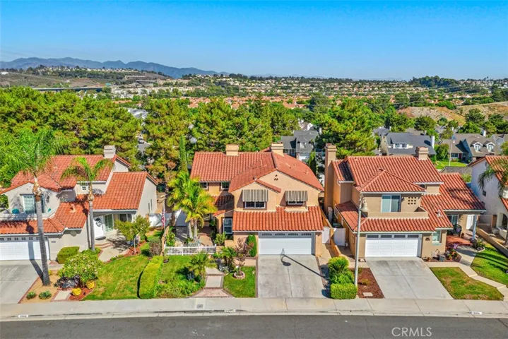21092 Ponderosa, Mission Viejo, California 92692