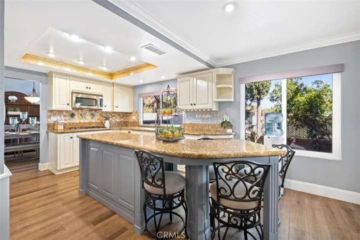 21092 Ponderosa, Mission Viejo, California 92692